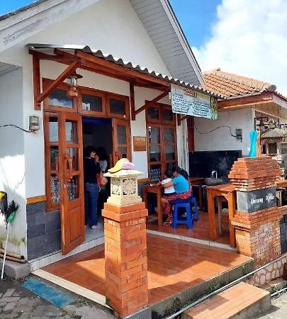 Warung Rizka Apartment Ngadisari Екстериор снимка